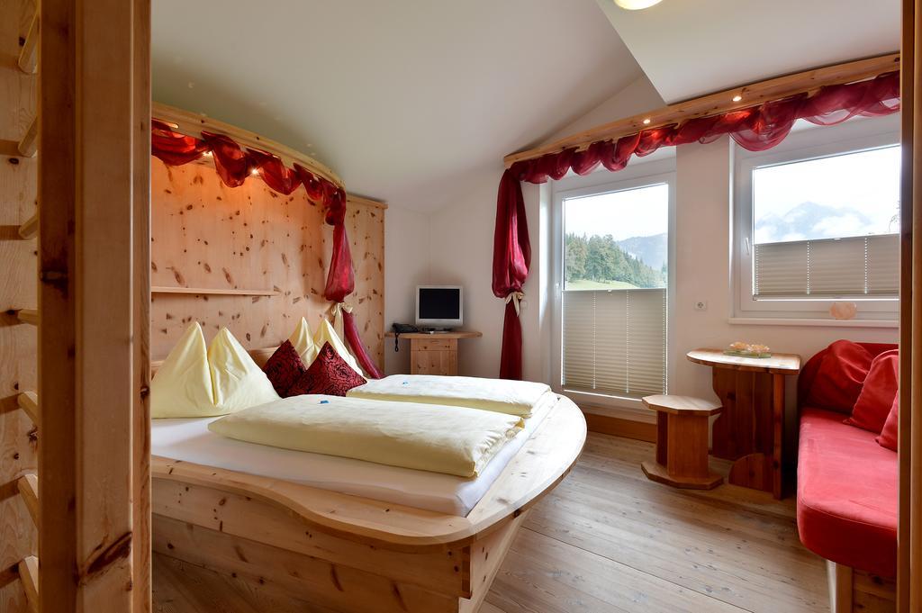 Bed & Breakfast Landhaus Strasser Söll Dış mekan fotoğraf